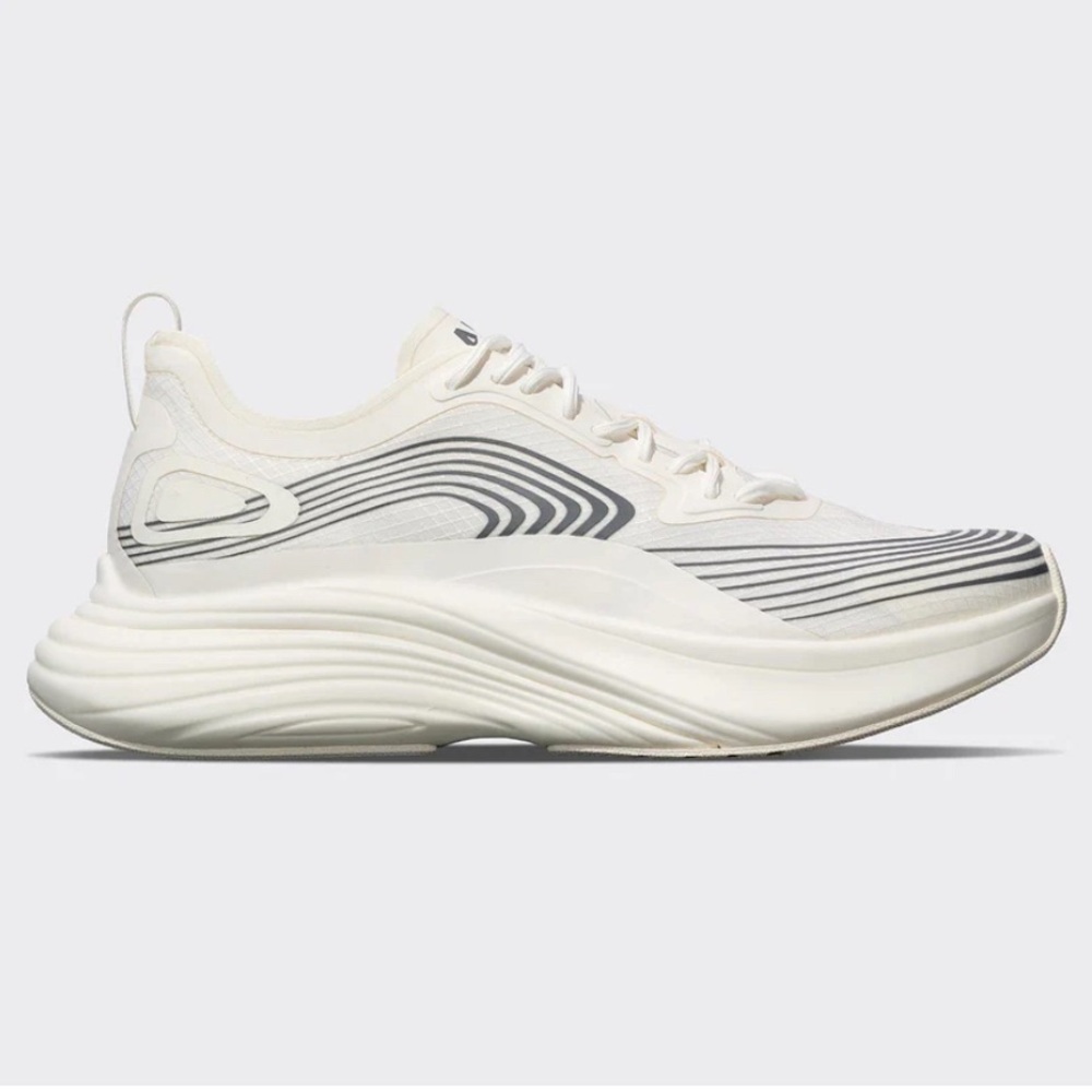 NEW APL sneakers Streamline. Mens Sz. 7.5 or Womens Sz. 9